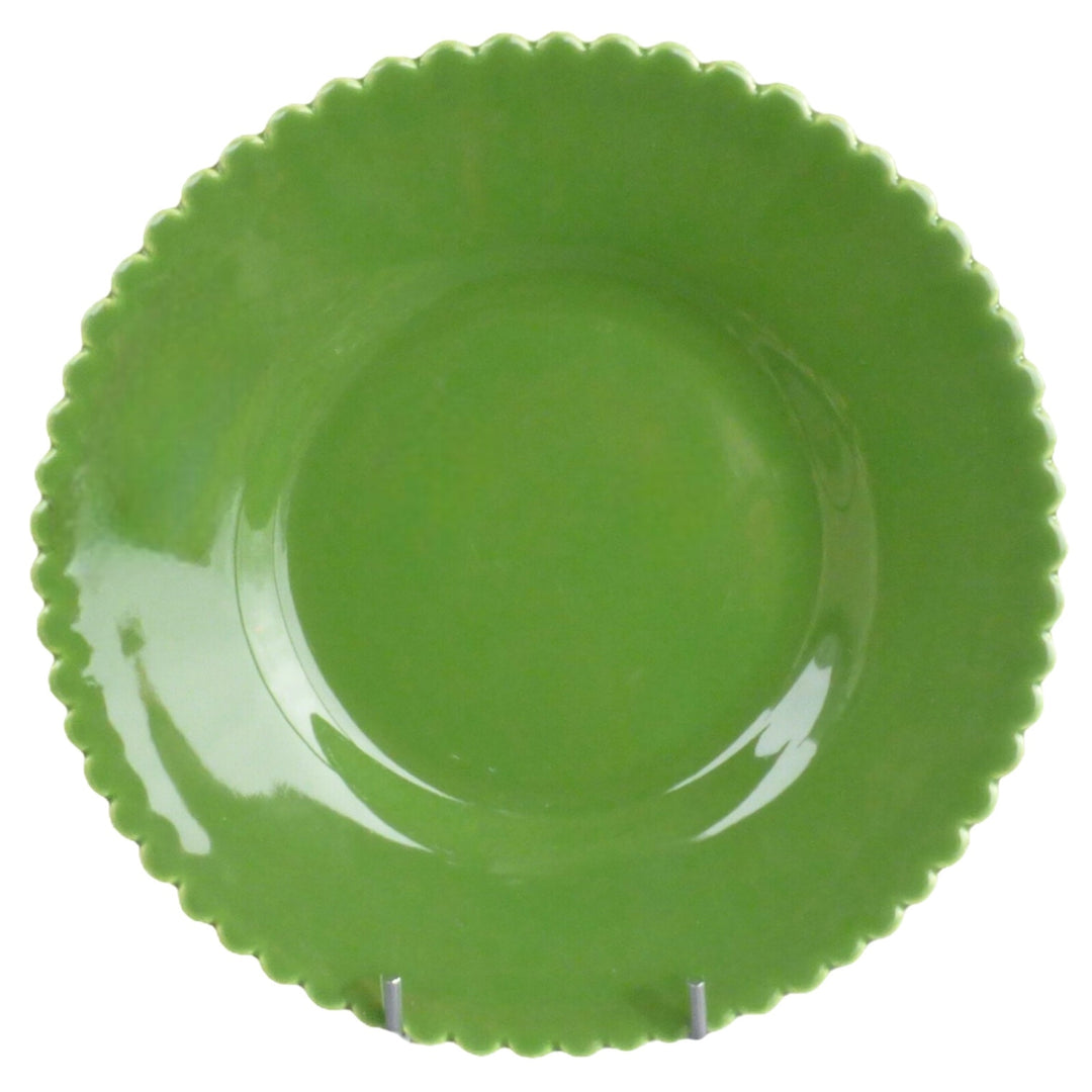 Small Scallop Bourg-Joly Pleine Plate in green